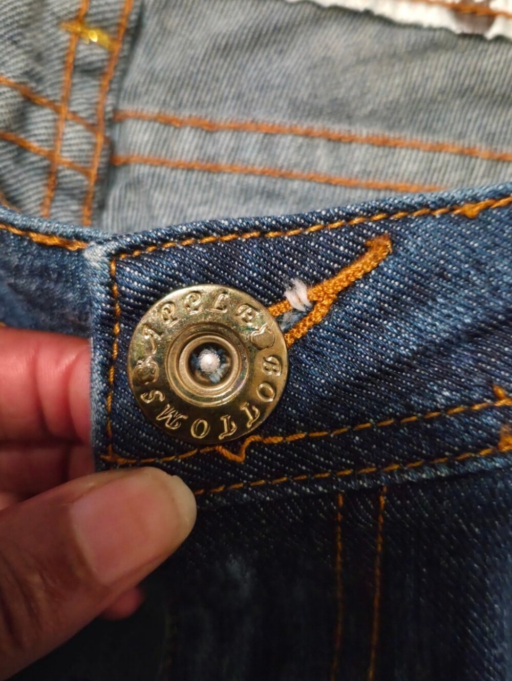 Vintage Apple Bottoms Y2K Bootcut Jeans Size 15/16 Dark Wash Rhinestone Logo - Picture 5 of 9
